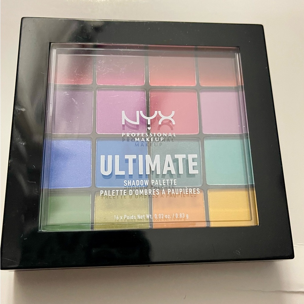 NYX Ultimate Shadow Palette - Bold Spectrum